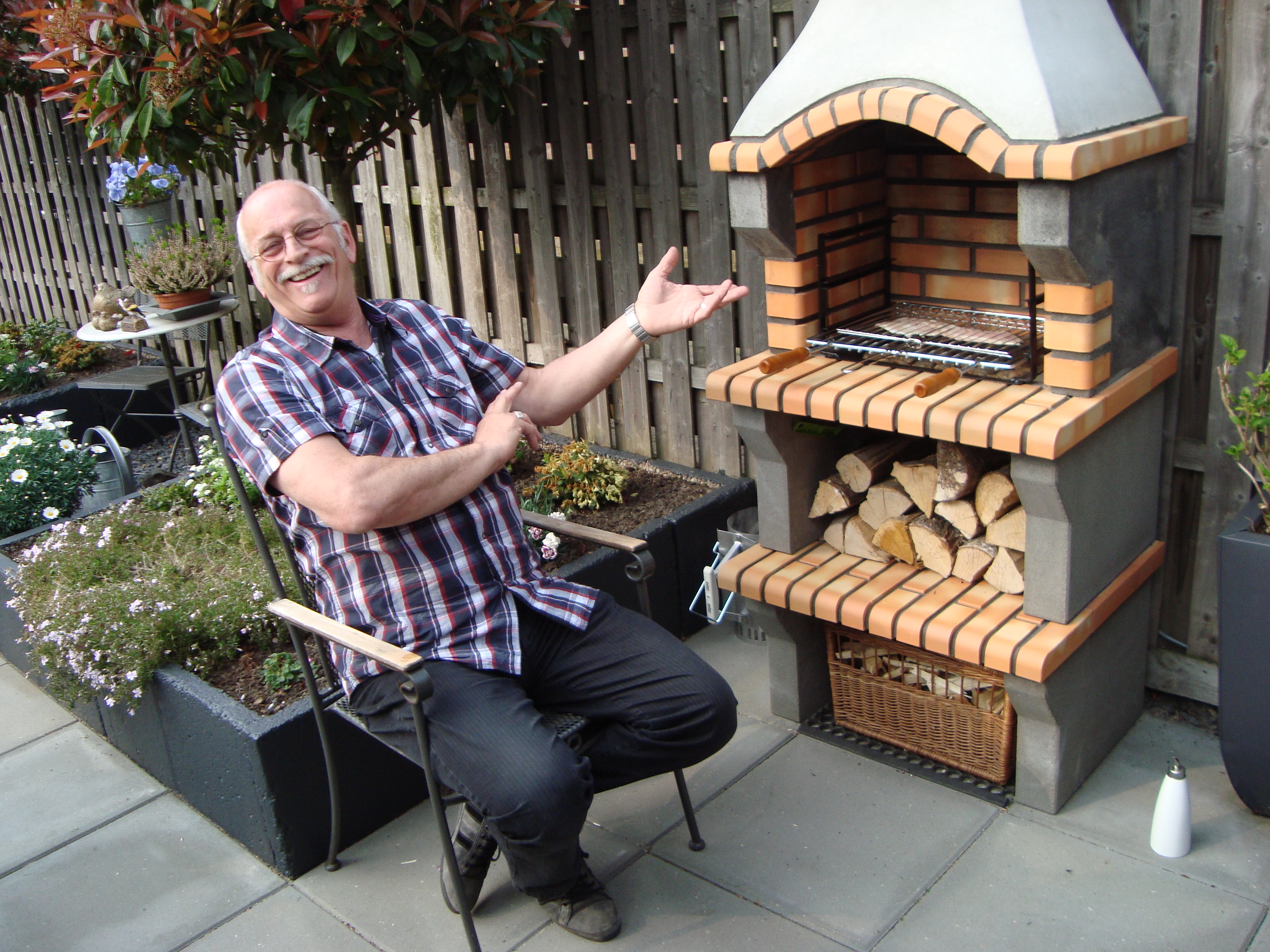 Burger Ongewijzigd tafel bbq kruipen Onzin samen